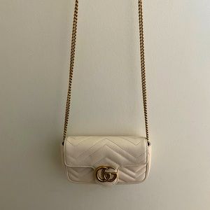 Gucci Marmont Matelassé leather super mini bag
